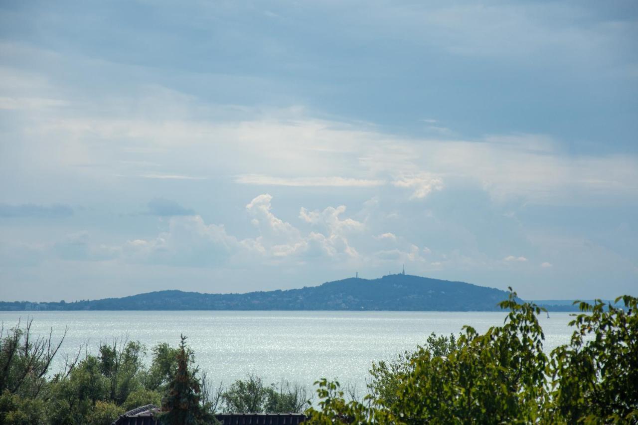 Cselling Udvarház Revfulop Exterior foto